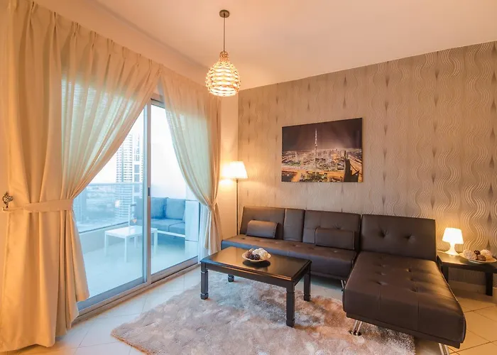 Two-Bedroom Apartment - Marina Diamond 6
