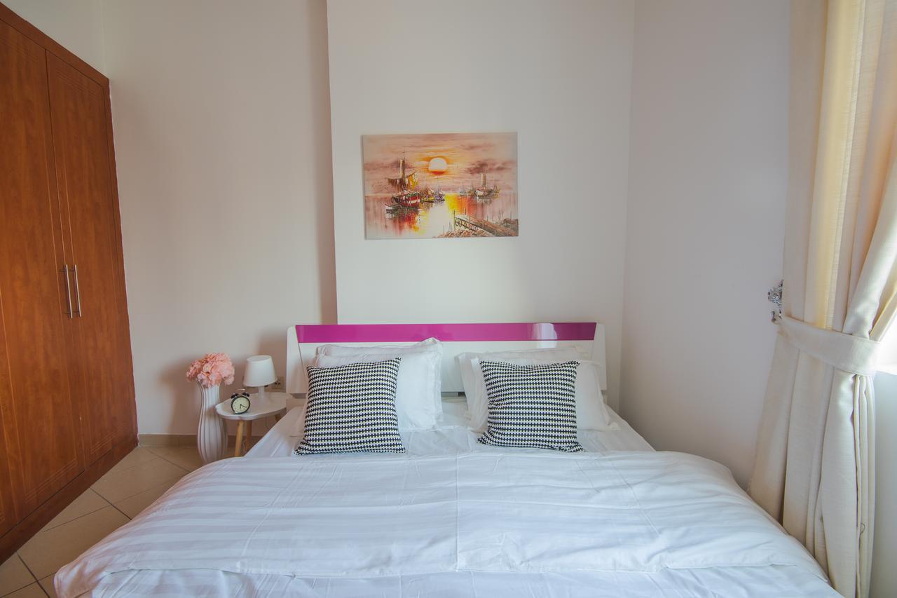 Two-bedroom - Marina Diamond 6